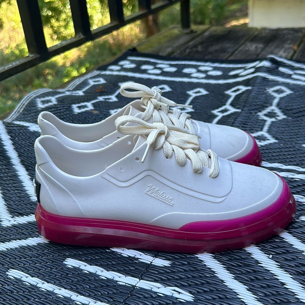 Melissa brand shoes